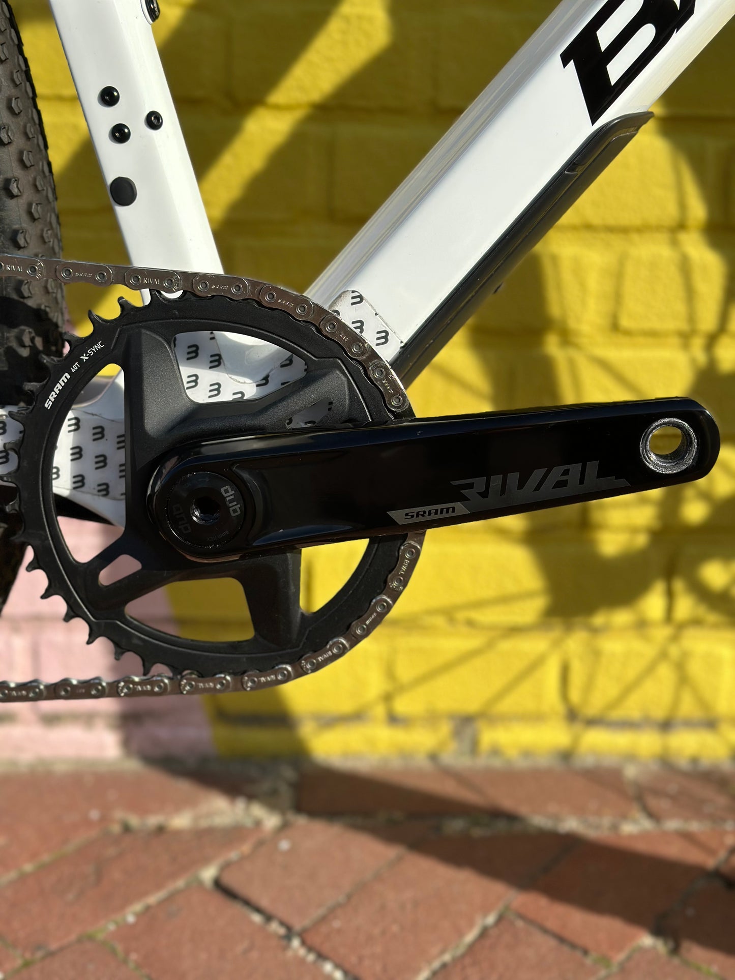 Basso Palta II (56) + Fulcrum Sharq + SRAM AXS 1x12