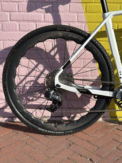 Basso Palta II (56) + Fulcrum Sharq + SRAM AXS 1x12